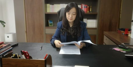 【陜西省優(yōu)秀企業(yè)家風采】漢中市資信融資擔保有限公司董事長、總經(jīng)理陳小莉