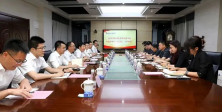 陜西省企業(yè)家協(xié)會(huì)法律服務(wù)委員會(huì)與碑林區(qū)人民法院走訪陜西建工第三建設(shè)集團(tuán)有限公司開展“上門問需”為優(yōu)化法治化營商環(huán)境助力
